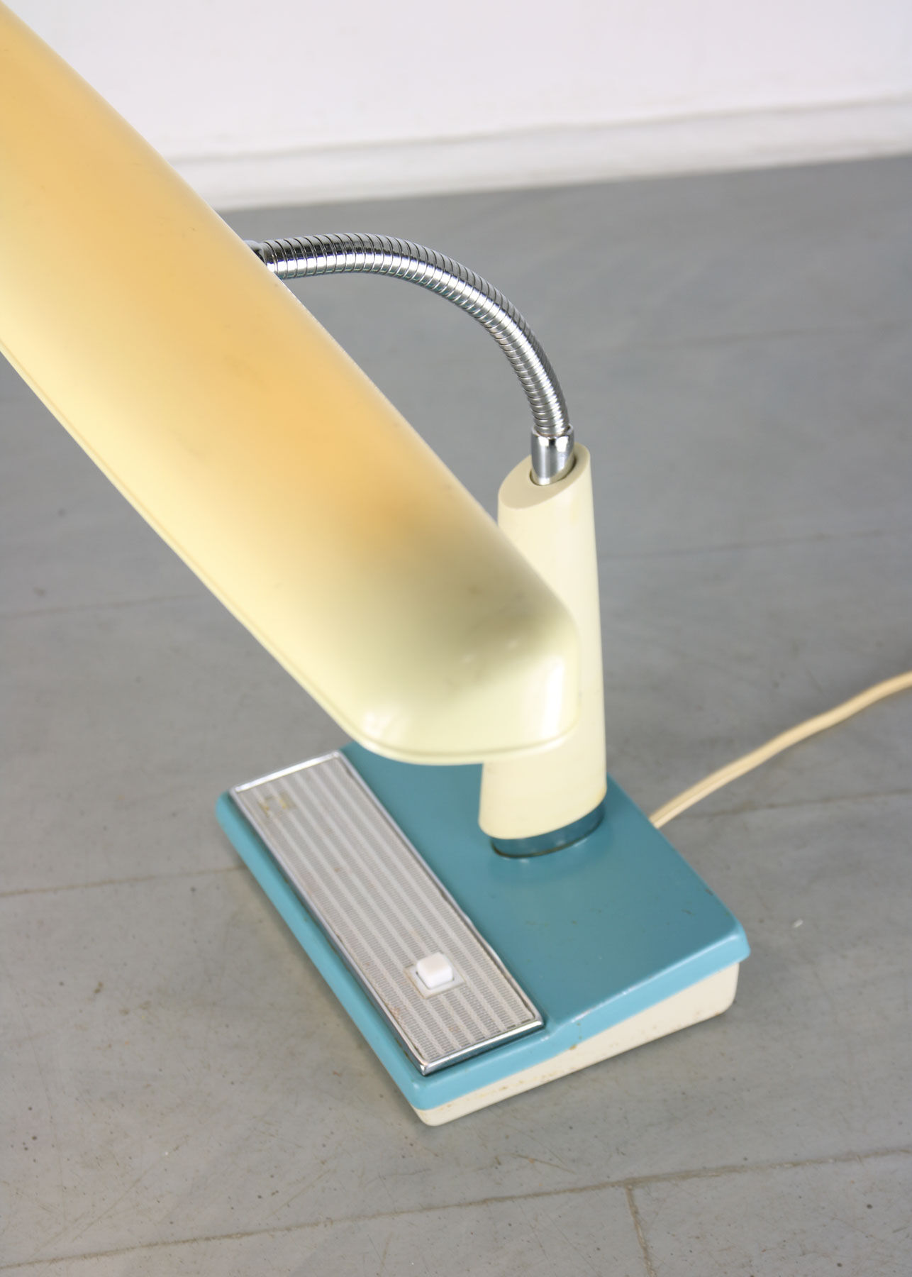 Vintage desk lamp from matsushita japan, 60s