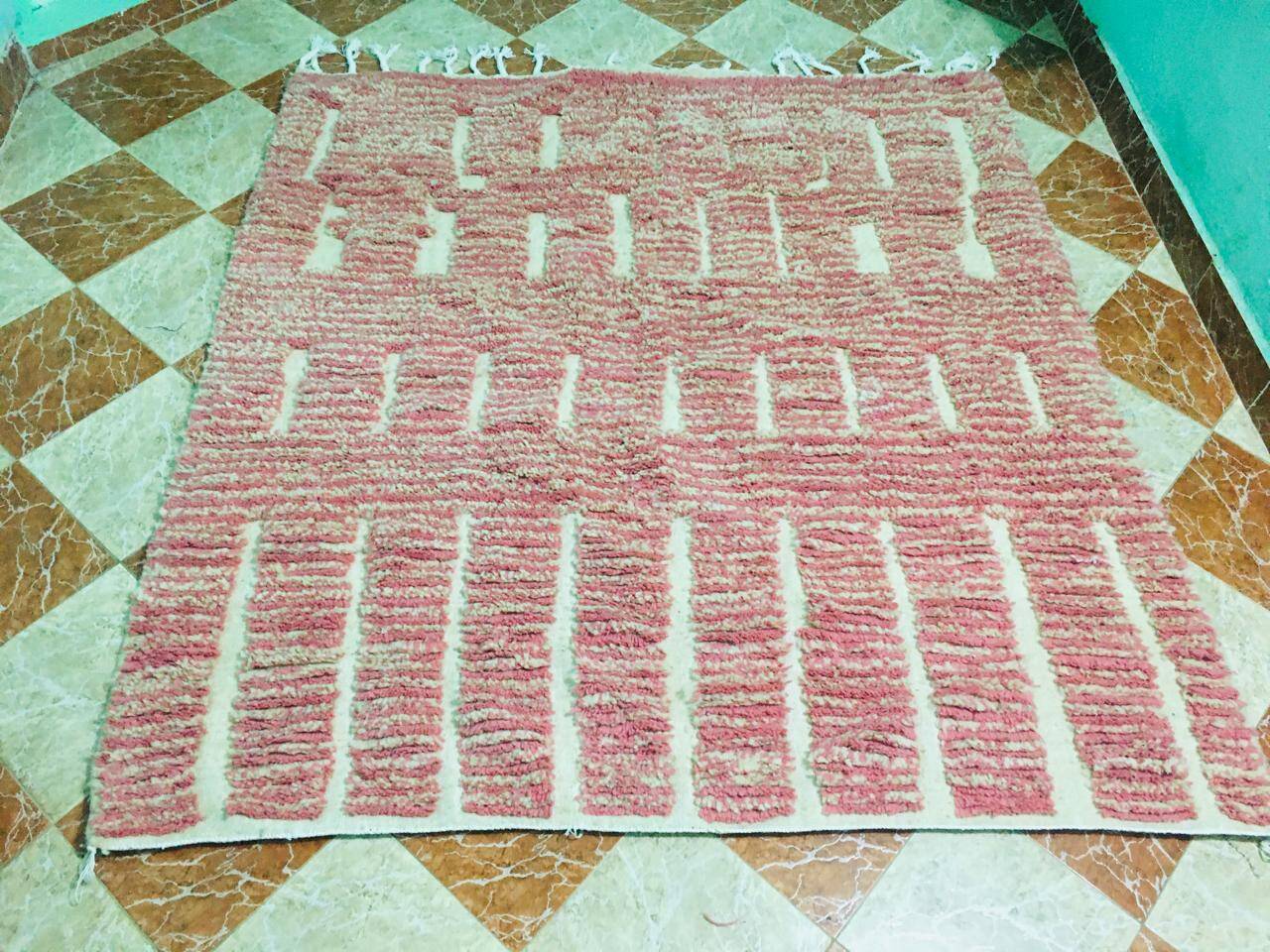 Handmade Moroccan rug 200cm x 200cm