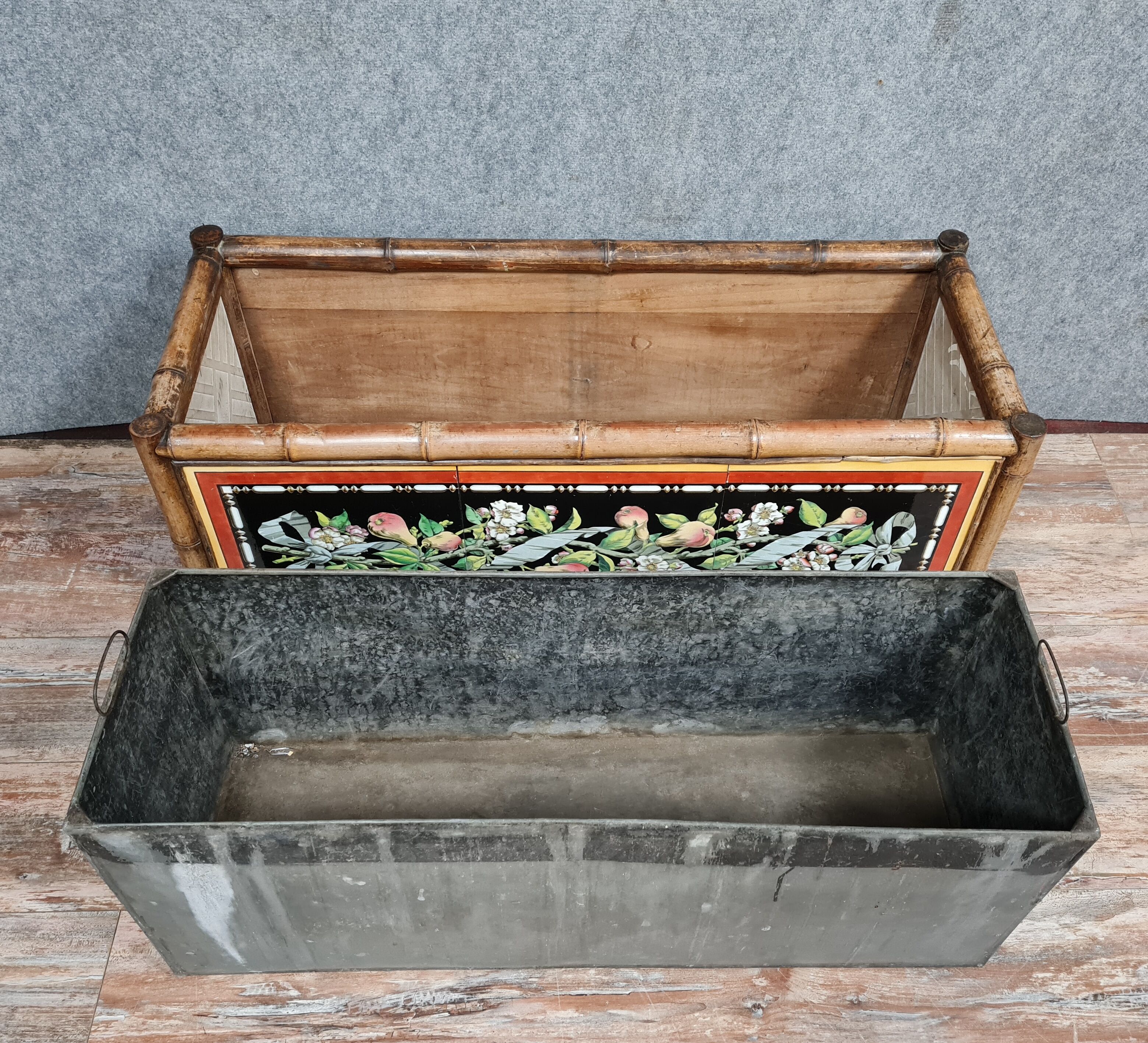 Bamboo planter and earthenware from Mintons China works around 1870