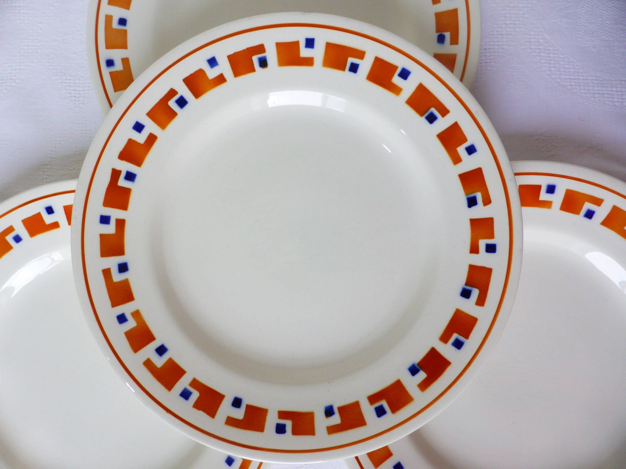 4 flat plates in iron earth of the Salins model Lucette