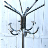 Industrial coat parrot