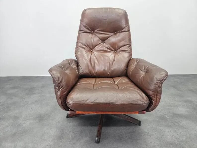 Midcentury Swivel Leather and Wood Armchair Göte Möbler Nässjö, Sweden, 1960s
