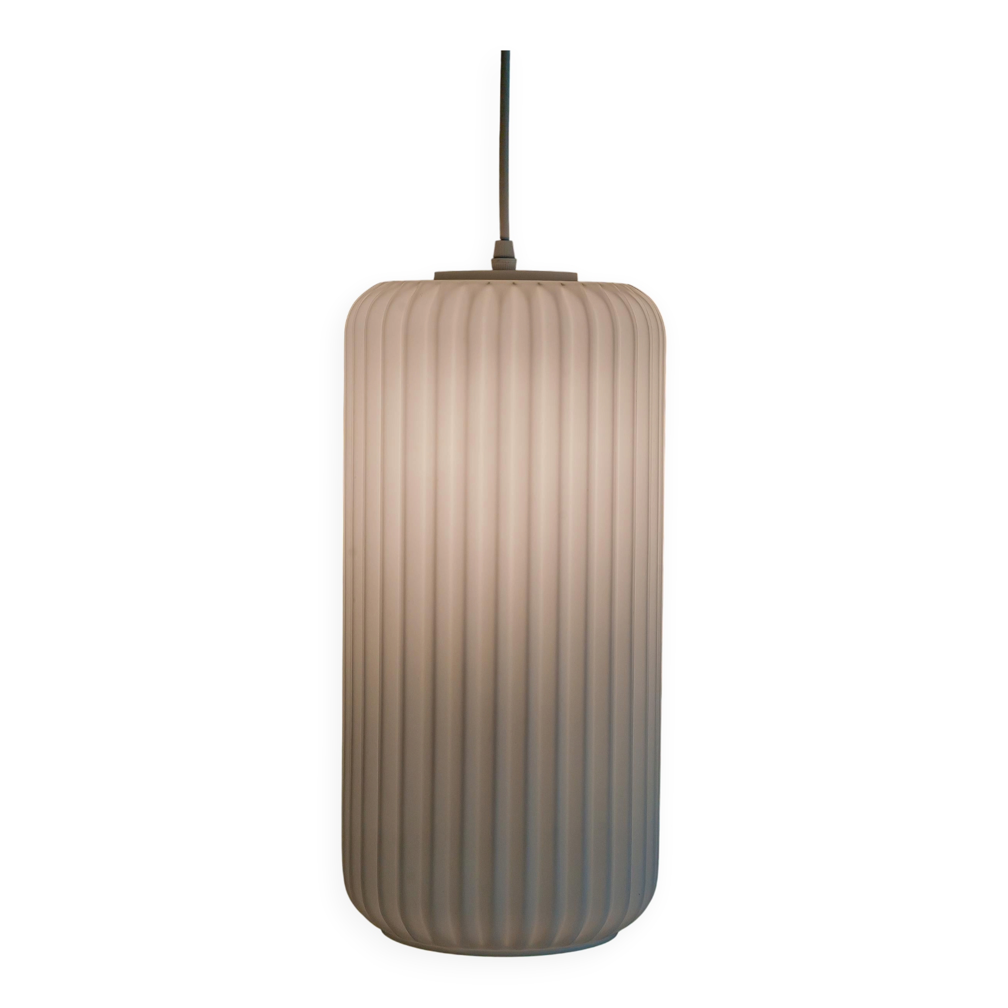 Large Italian architectural pendant loght in opaline glass - Attributed to Arredoluce.