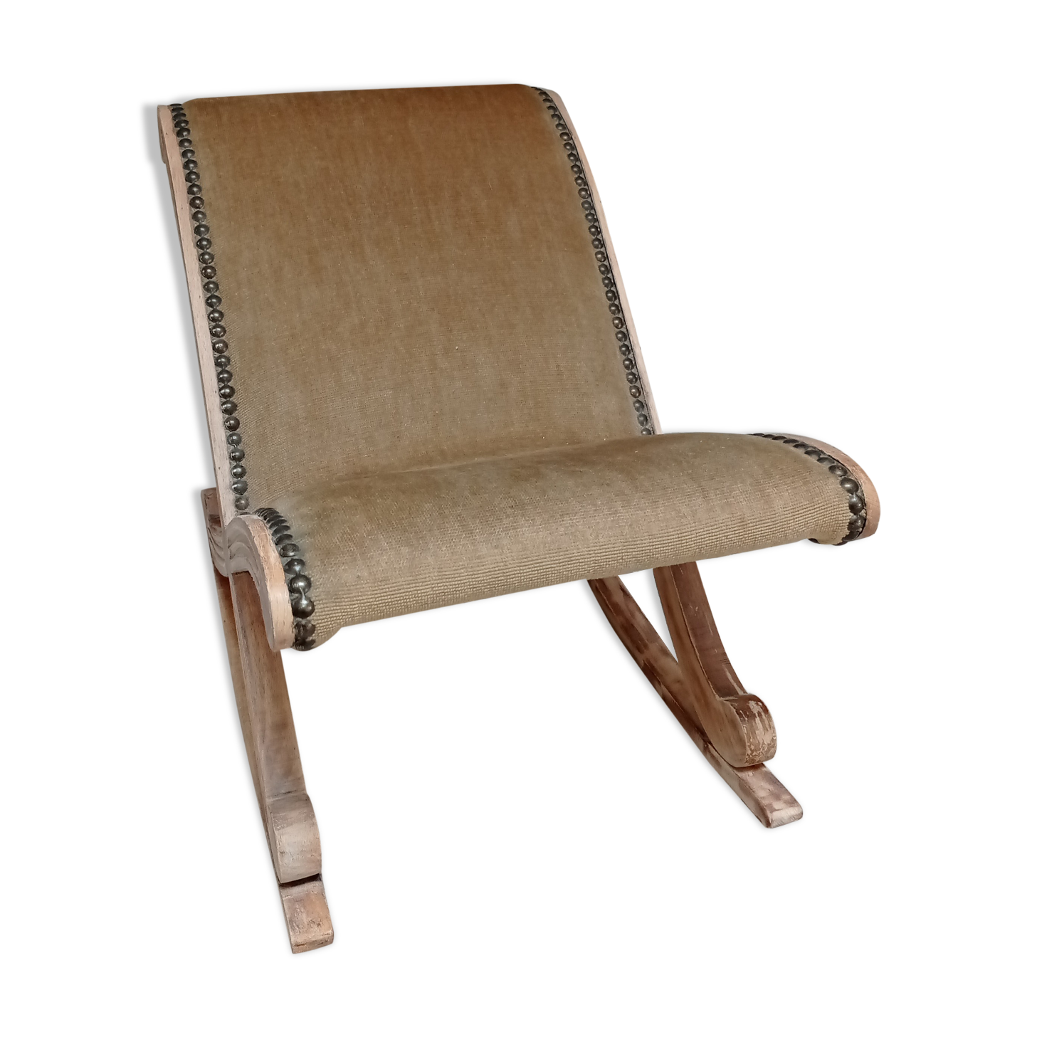 Footrest upholstered in wood