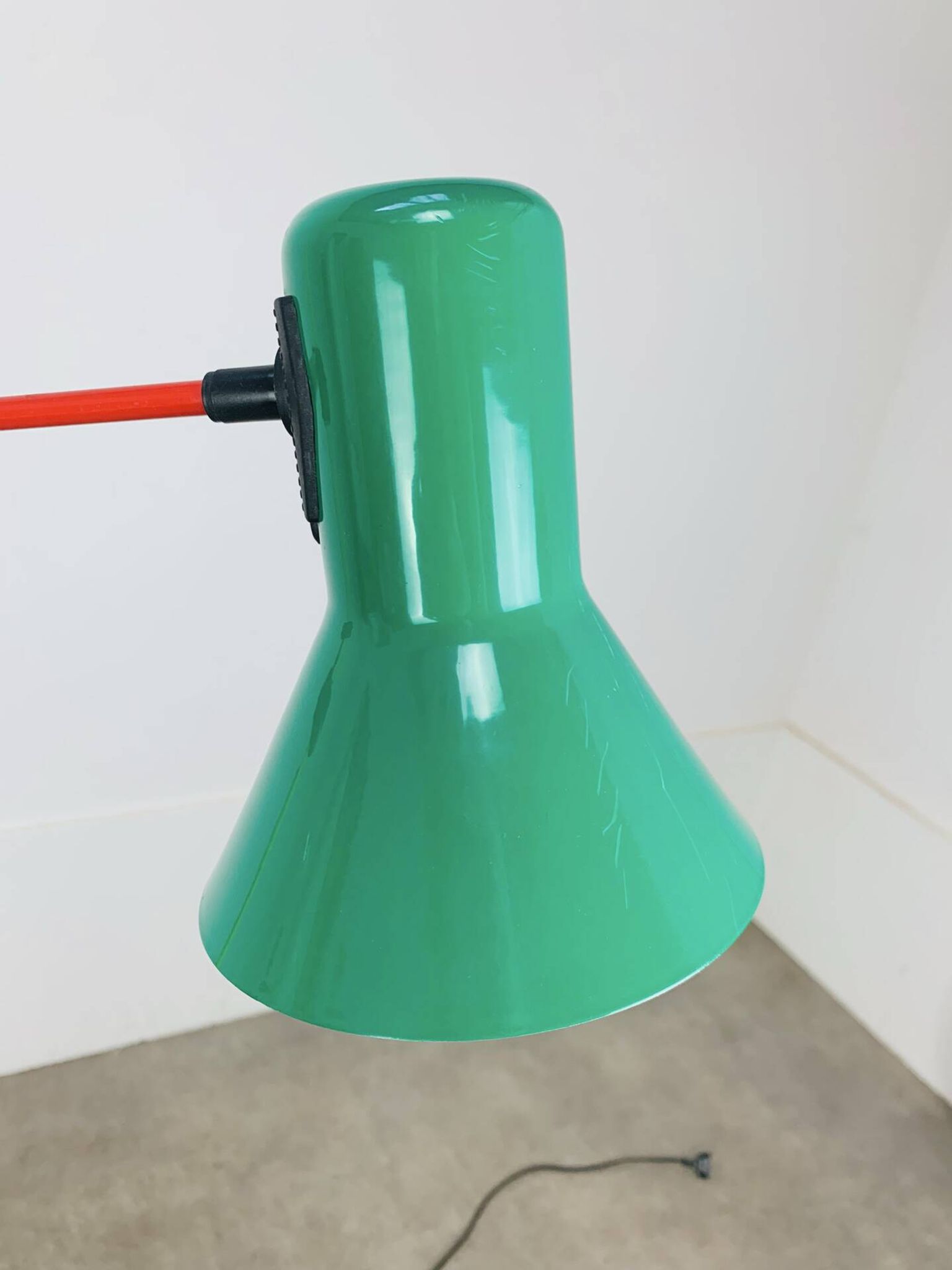 Lampadaire Veneta Lumi couleurs primaires