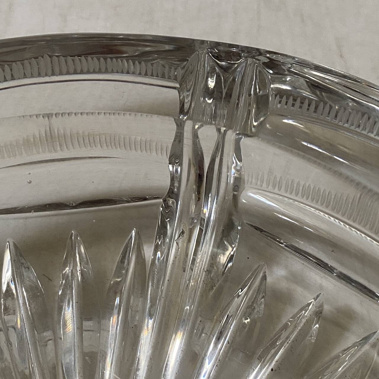 Ashtray or crystal catchall