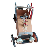Adjustable pedal car