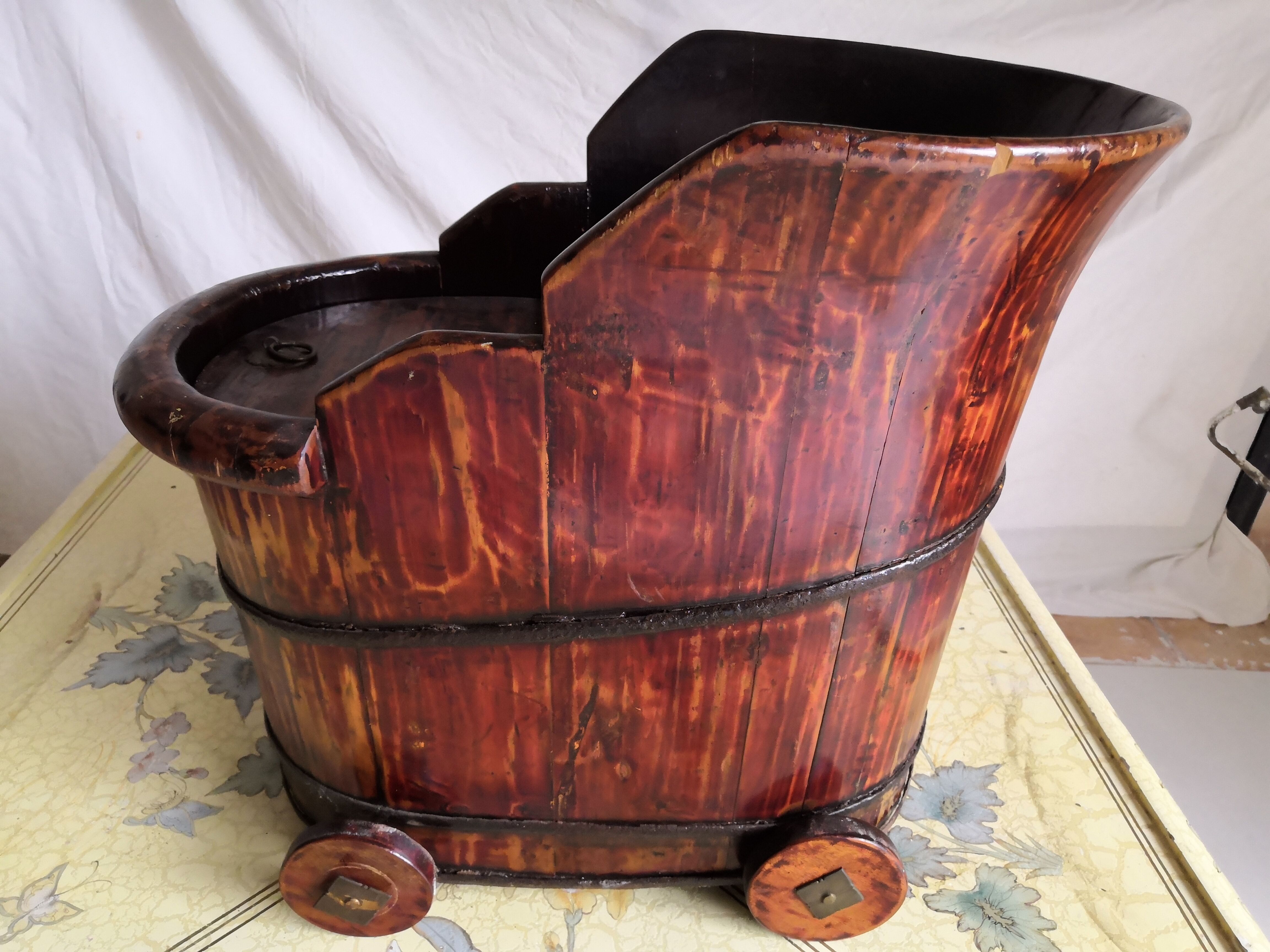 Children's bathtub vintage chinese wood 19th