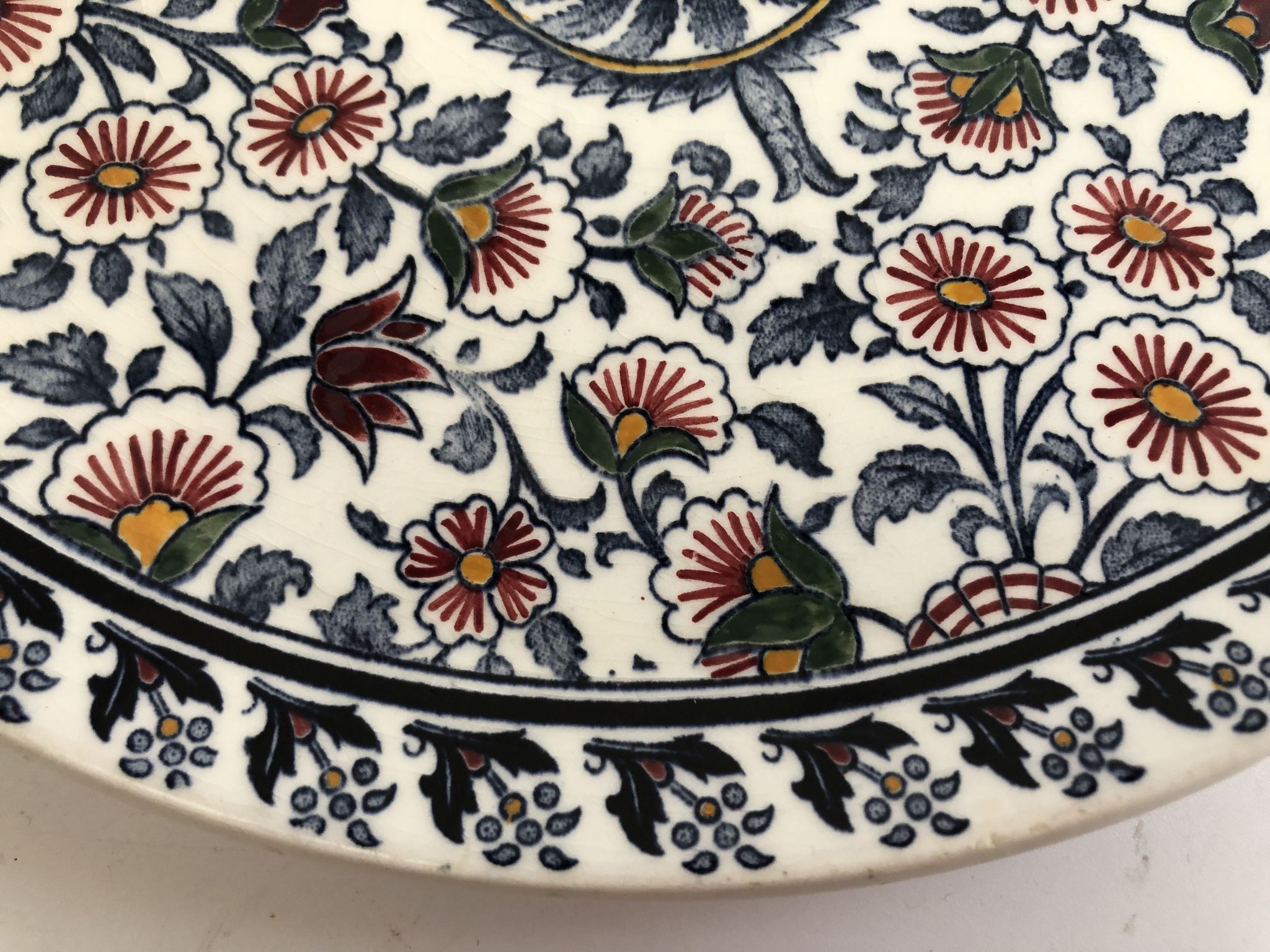 Round dish Gien decoration bothée or cashmere 26cm for pie and cake