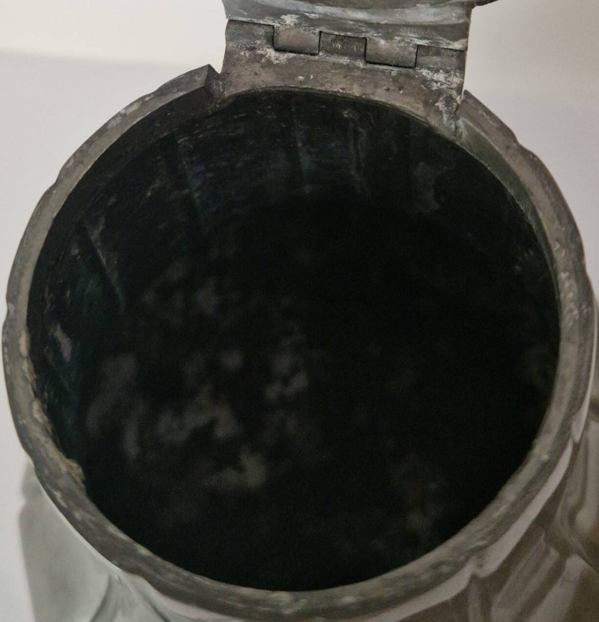 Antique teapot in pewter – Sheffield – Victorian style – 19th century