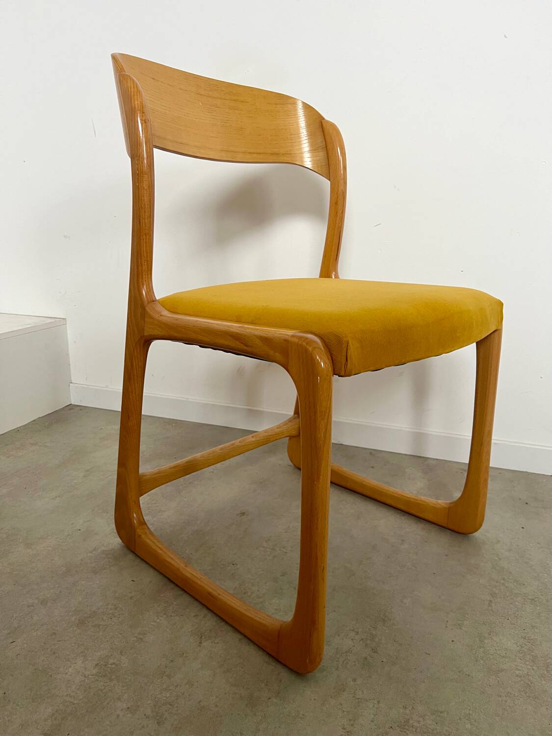 Set of 7 Baumann sled chairs in wood and mustard yellow fabric, 1960s