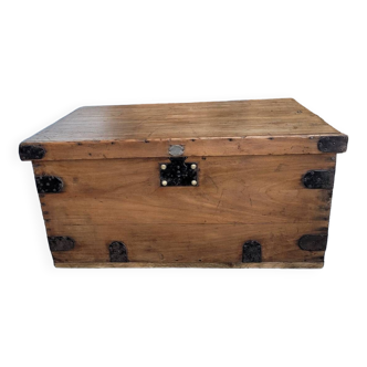 Old trunk
