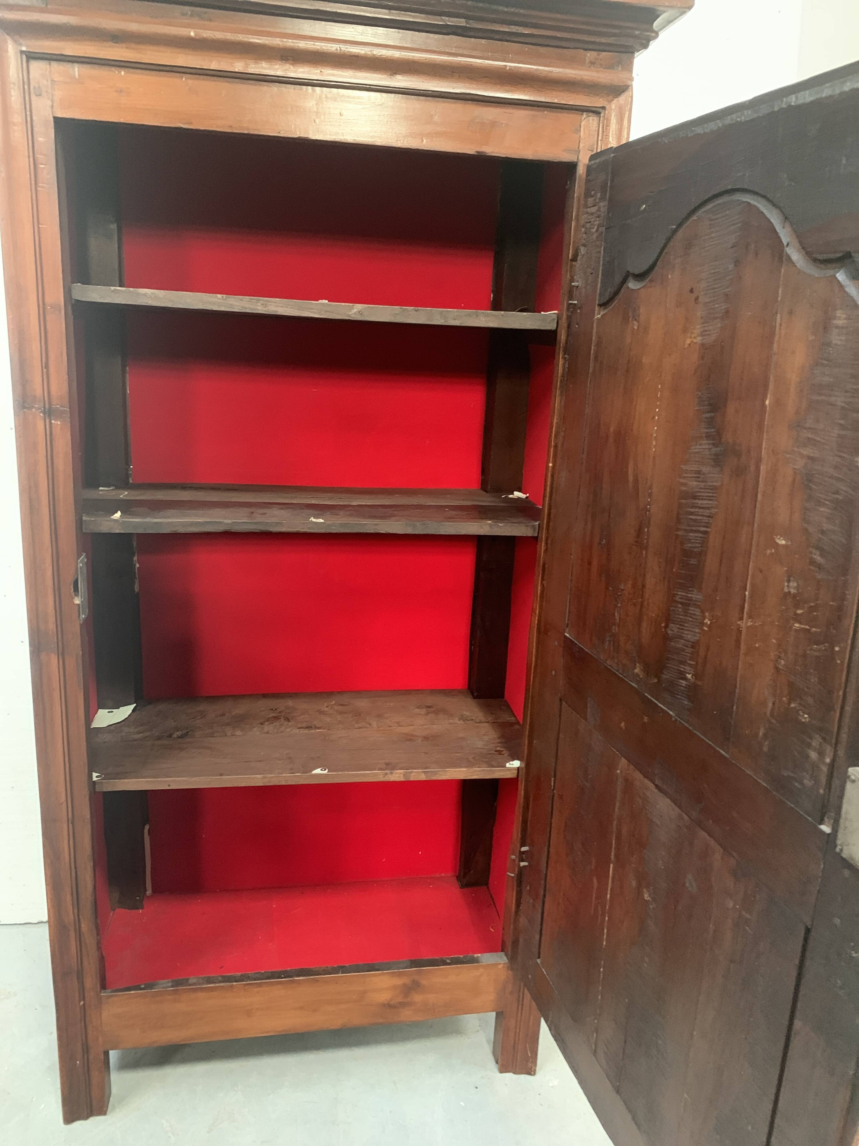 Louis Philippe style bonnetière in solid cherry wood, 19th century