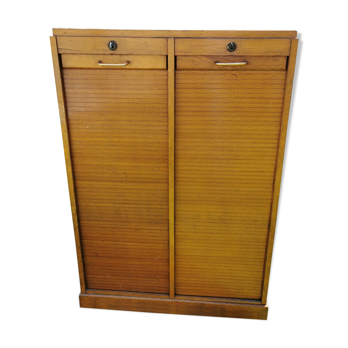 Light oak double curtain binder, year 50