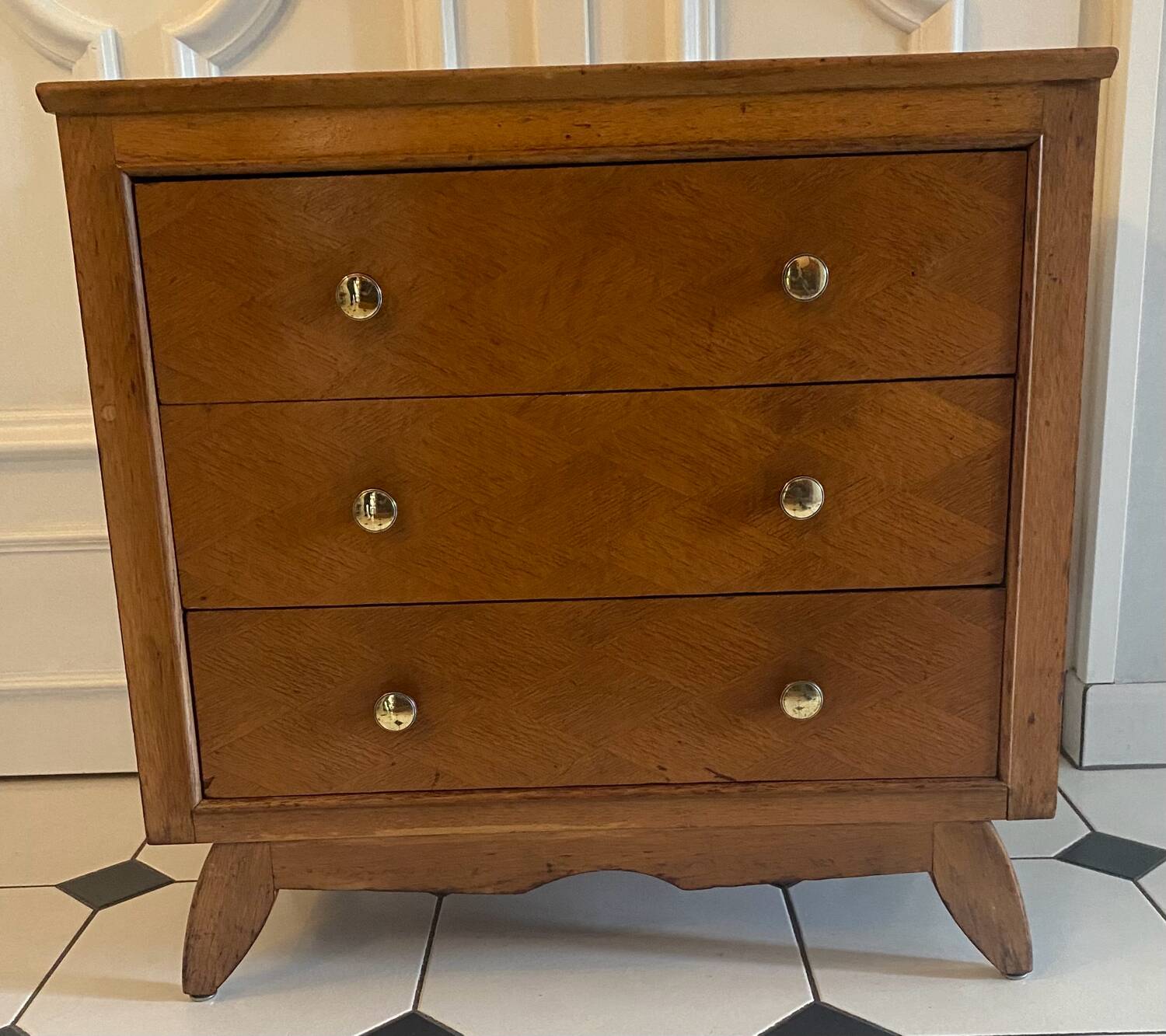 Vintage chest of drawers from the 50s
