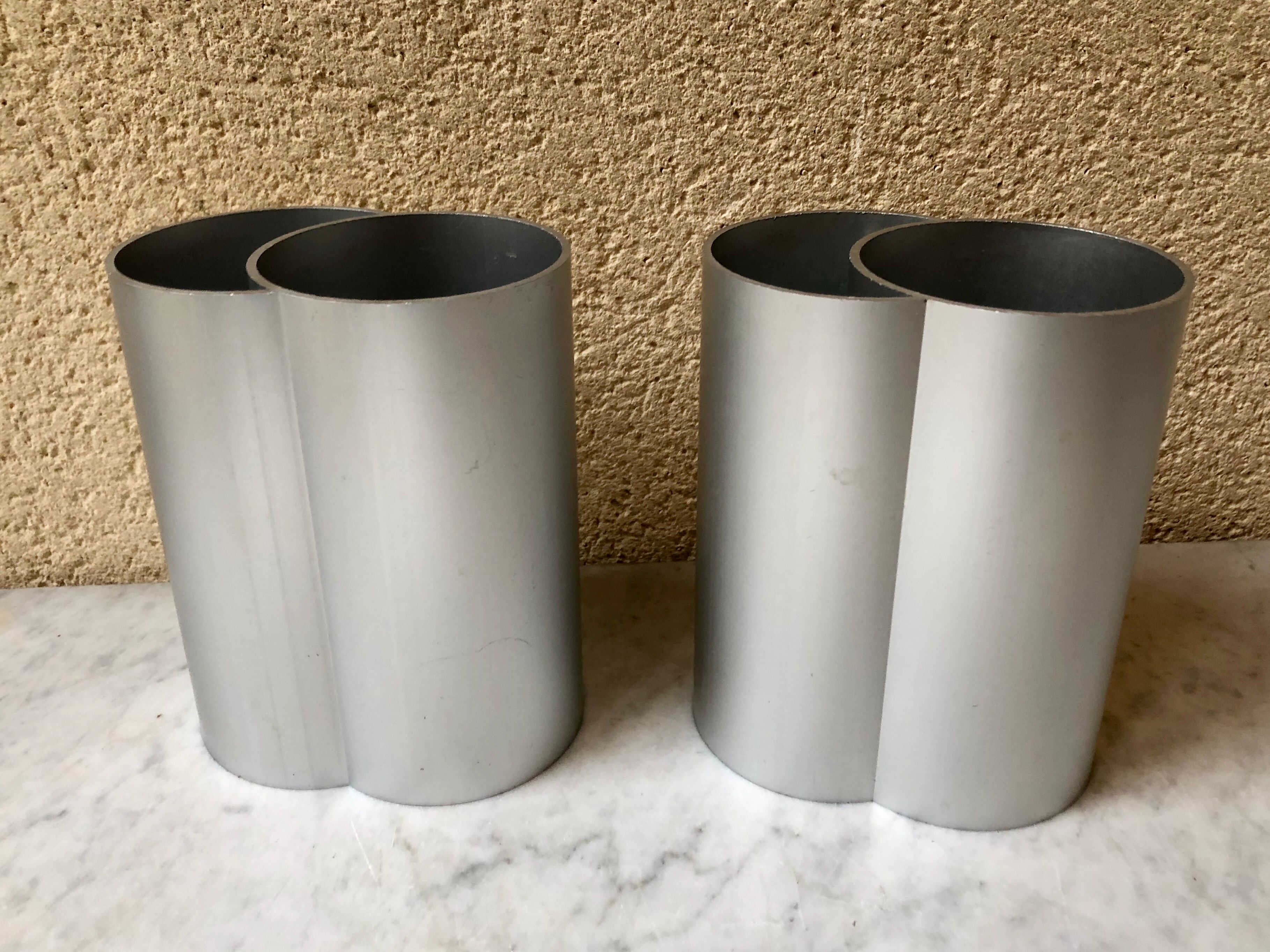 Pair of minimalist vase, 70s