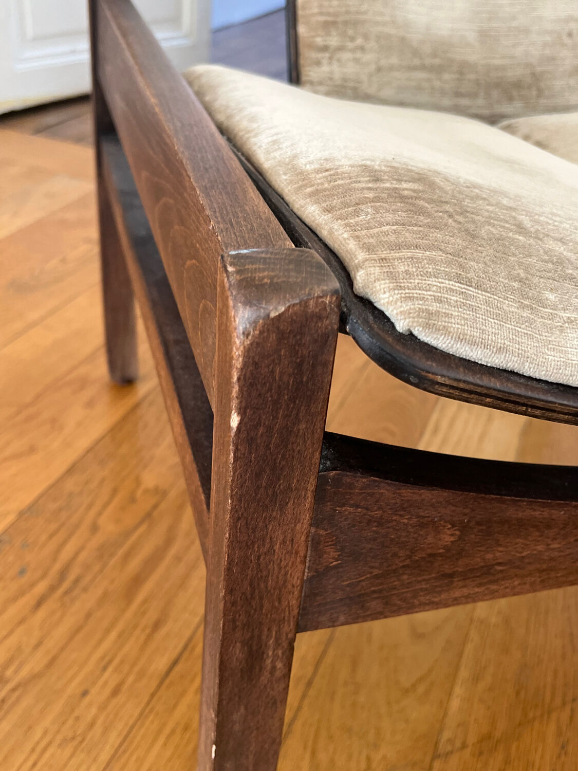 Paire de fauteuils Baumann