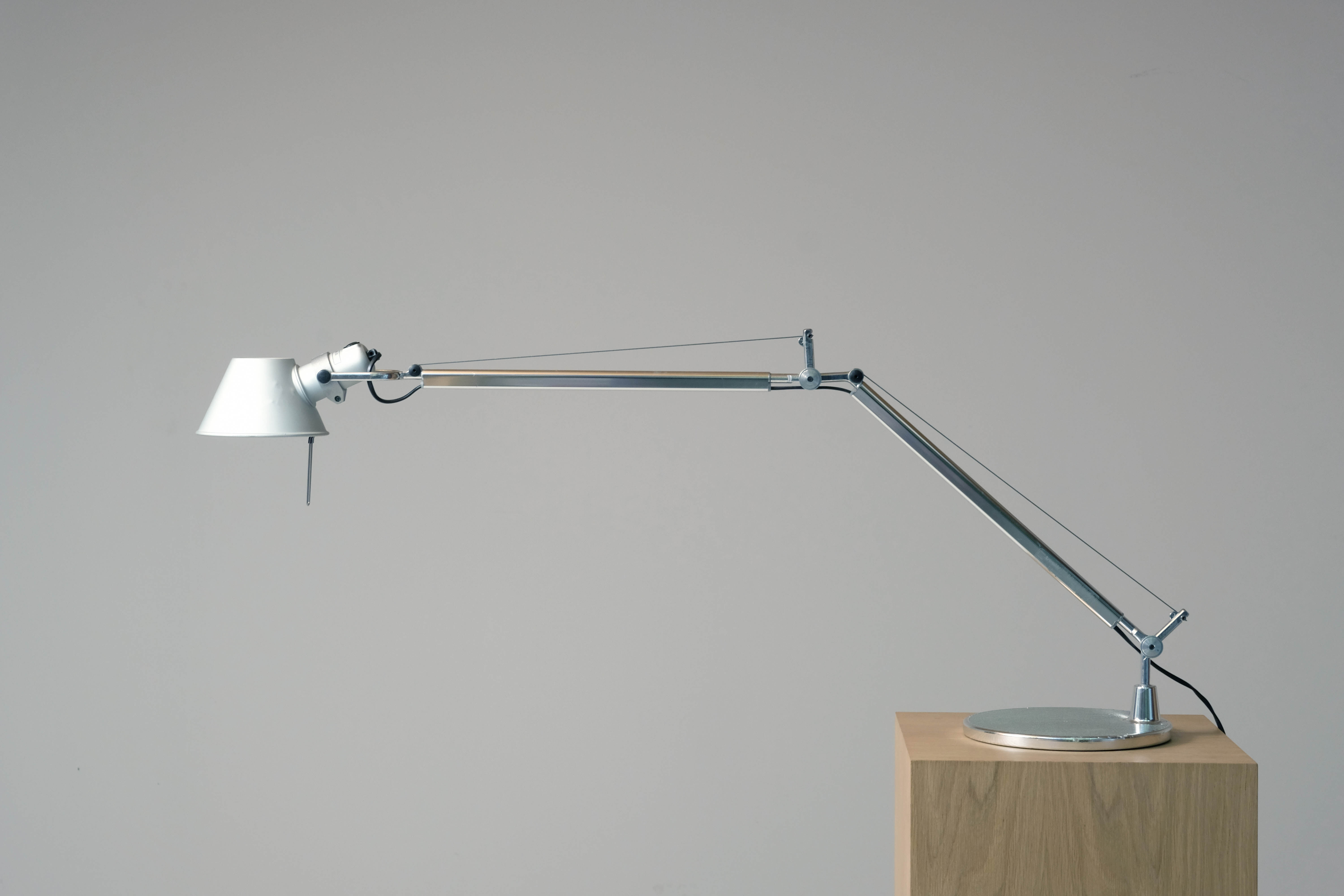Tolomeo Artemide lamp by Michele De Lucchi 1989