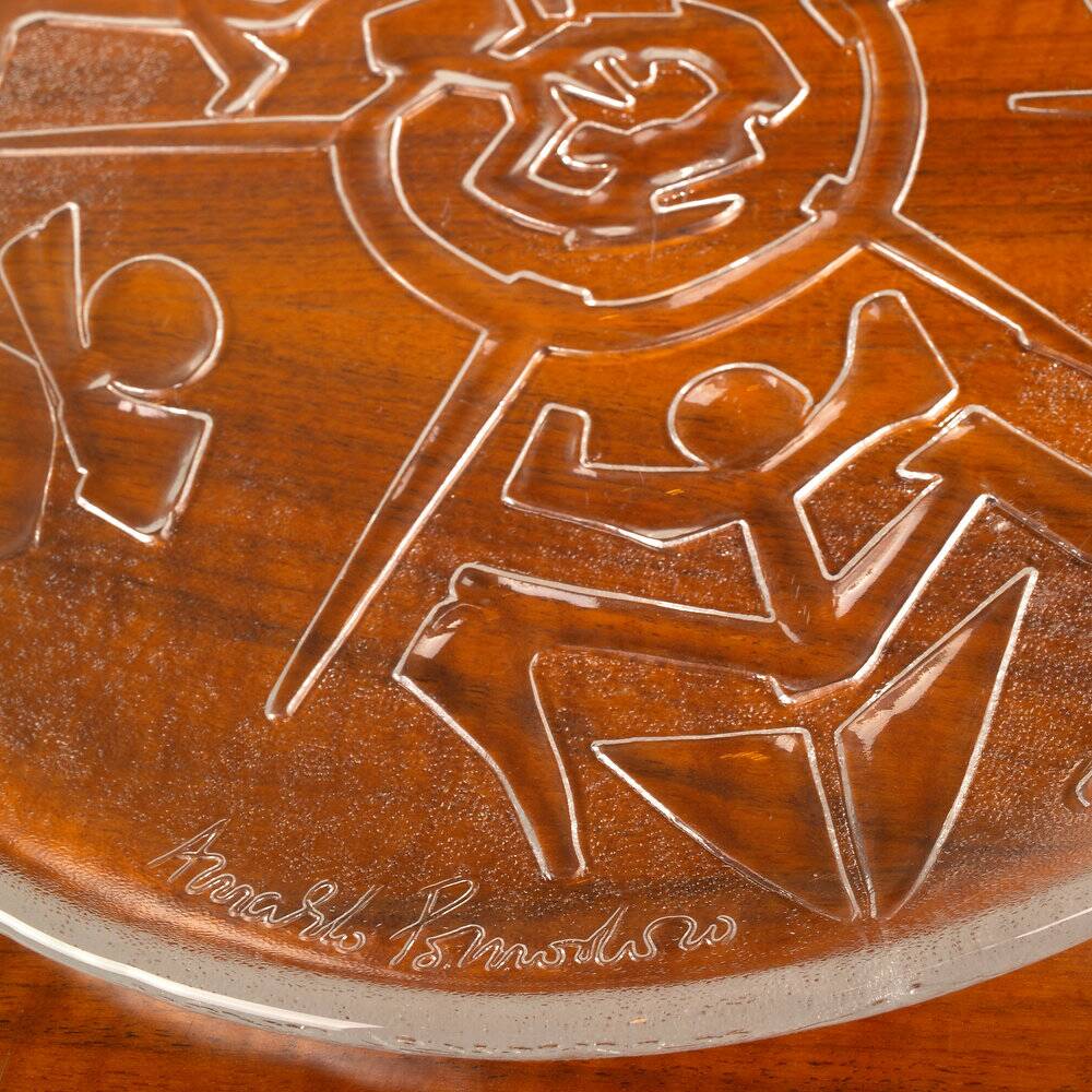Plaque en verre sculptée par Arnaldo Pomodoro