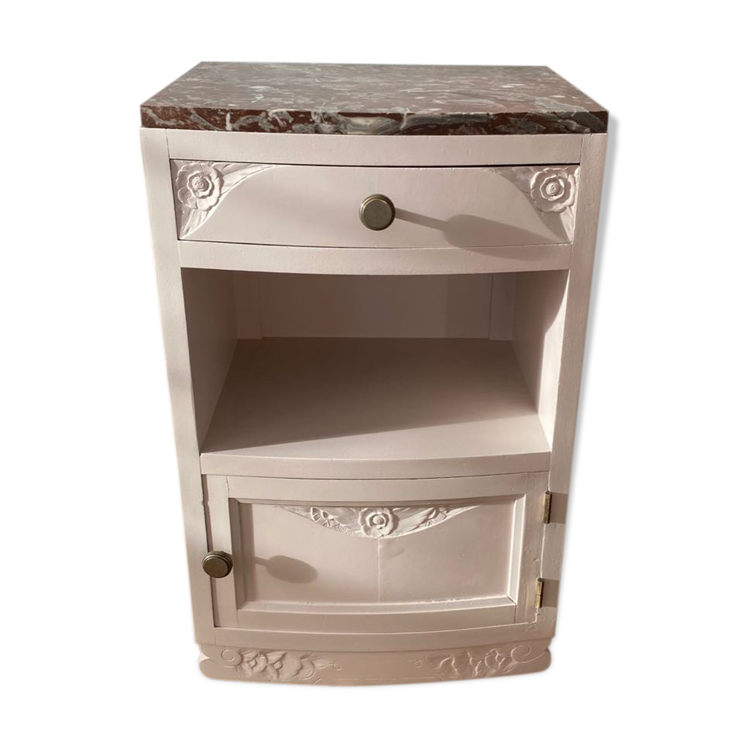 Art deco bedside