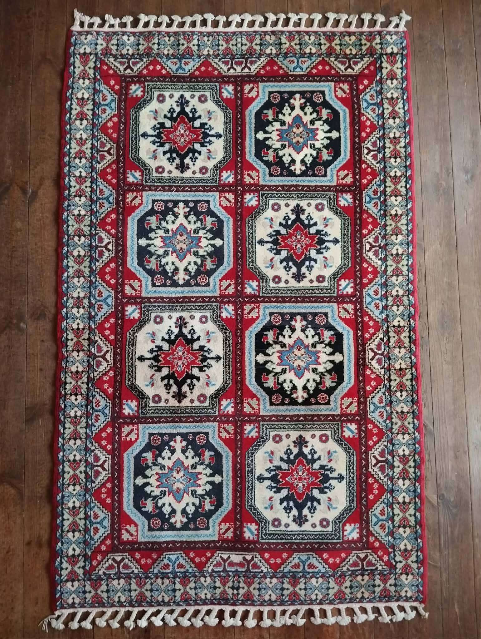 Handmade Berber Carpet Fes 207x124cm
