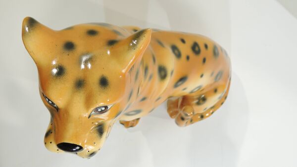 Grande statue vintage de léopard en céramique – Décoration sauvage années 7