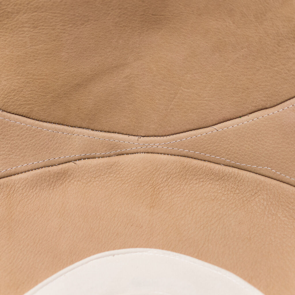 Pair of oval armchairs space age 70s vintage modernariato