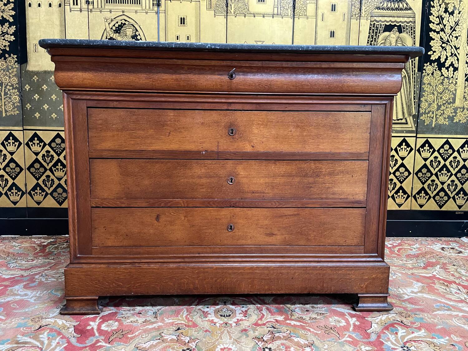 Commode époque Louis Philippe en chêne