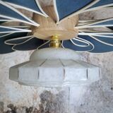 Flower suspension in linen, rattan and vintage old globe