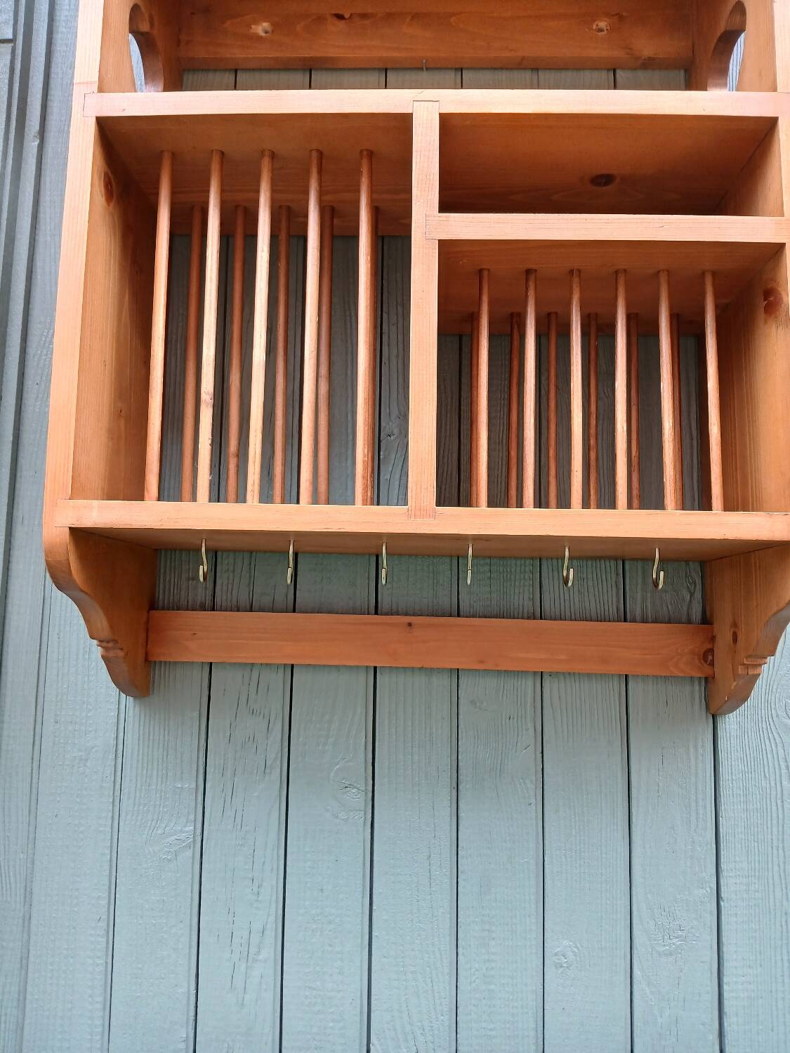 Wooden wall shelf/dresser