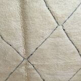 Beni Ouarain Berber rug 210 x 163 cm