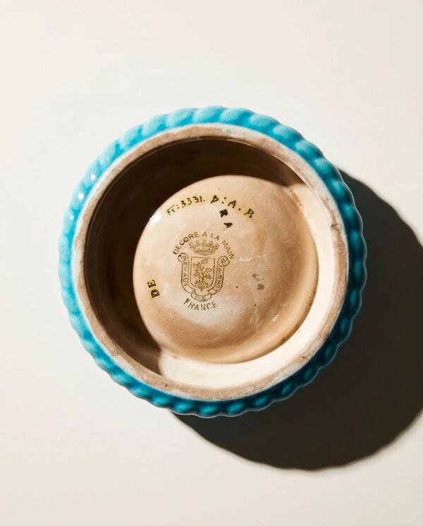 Cendrier ancien en émaux de Longwy - début XXème