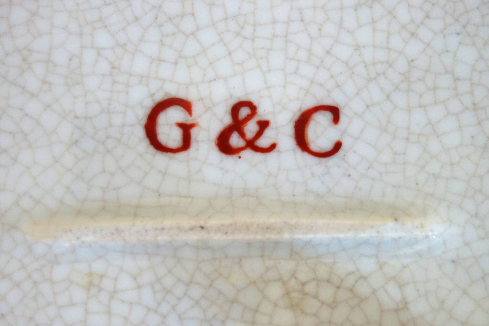 Empty pocket bowl in porcelain G & C Interiors Denmark
