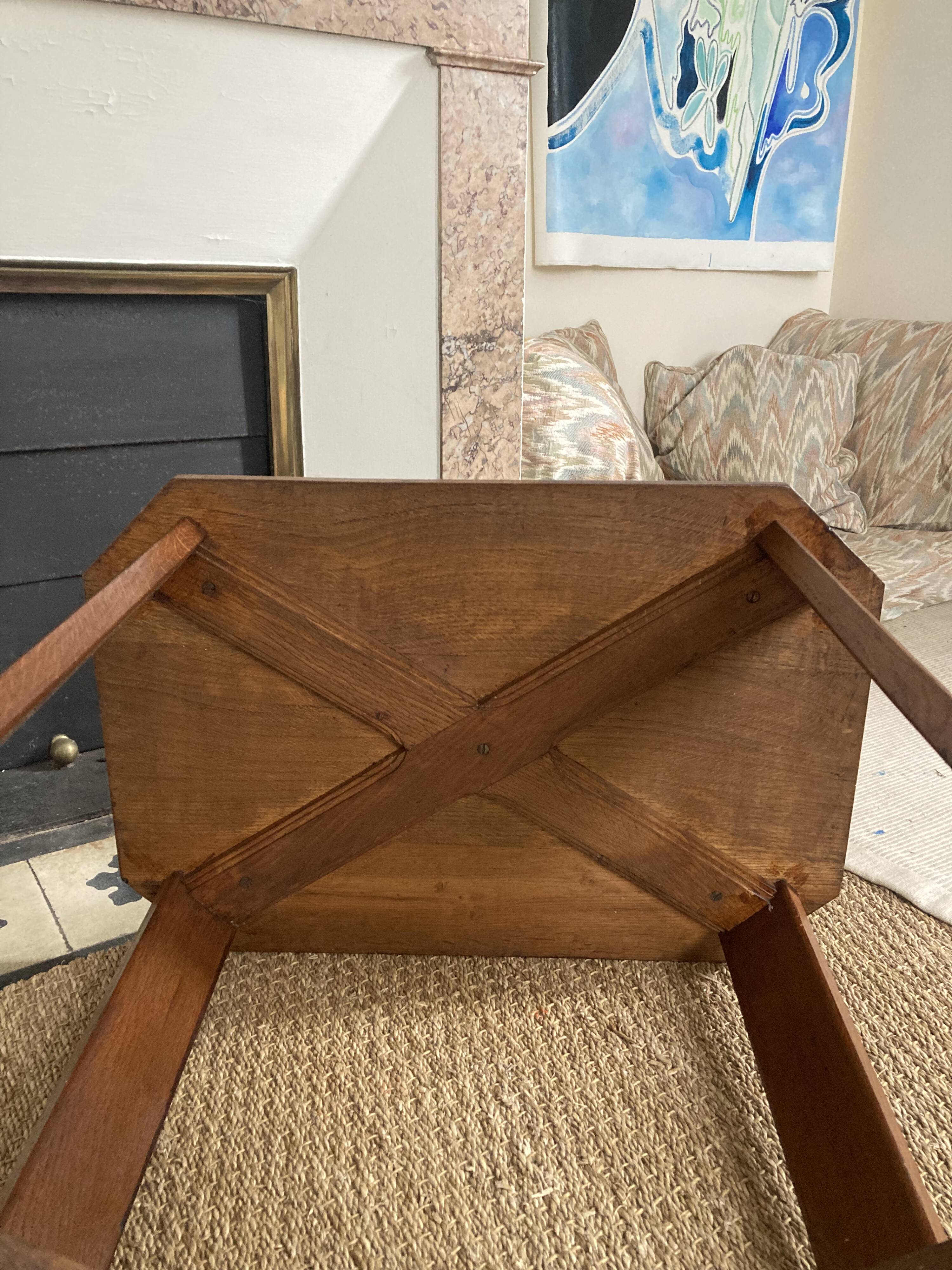 Art Deco wooden side table / end of vintage sofa or pedestal table