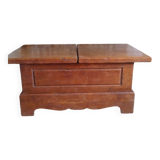 Oak chest