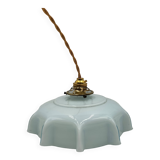 Blue opaline suspension