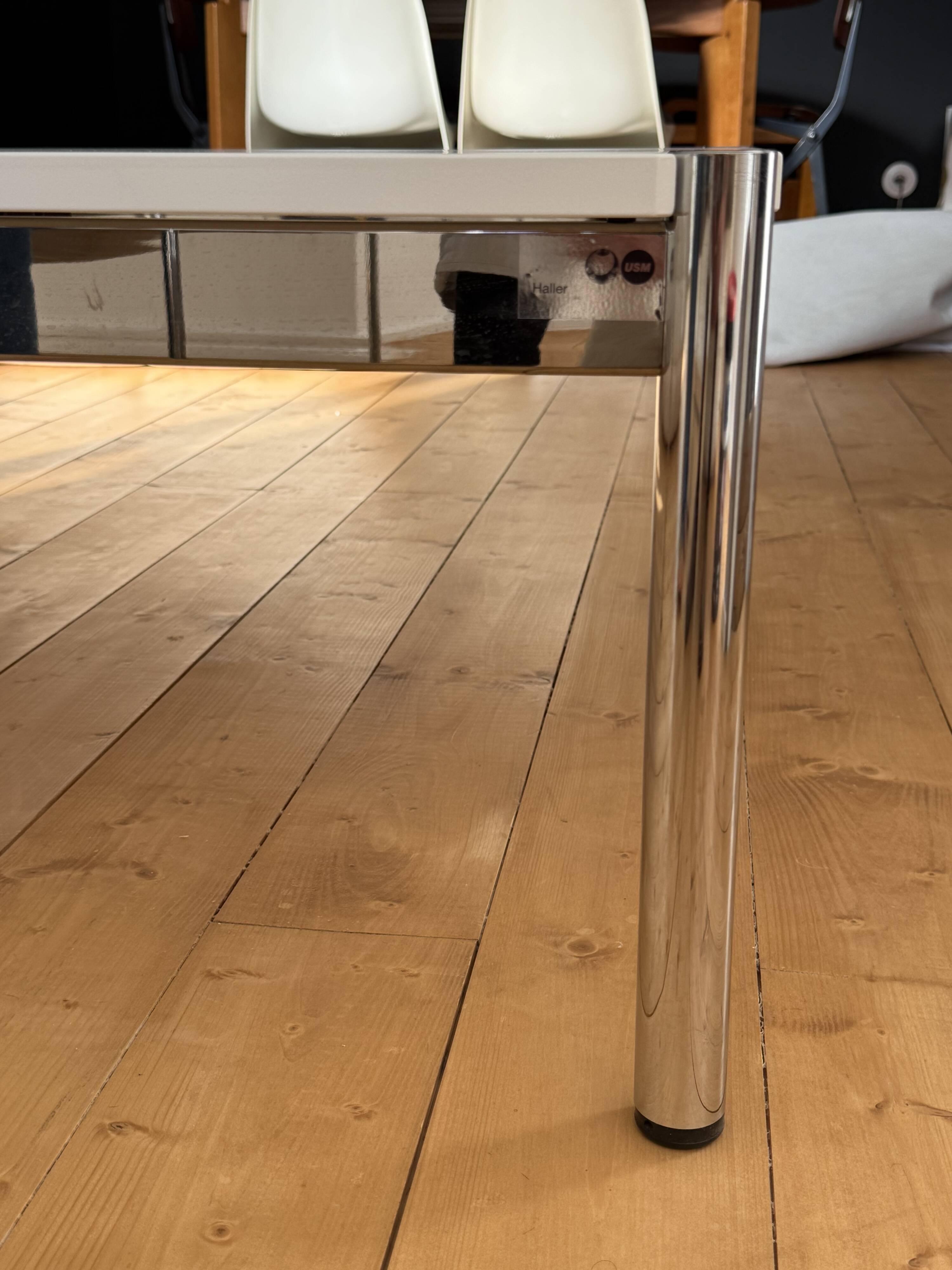 Table basse usm haller