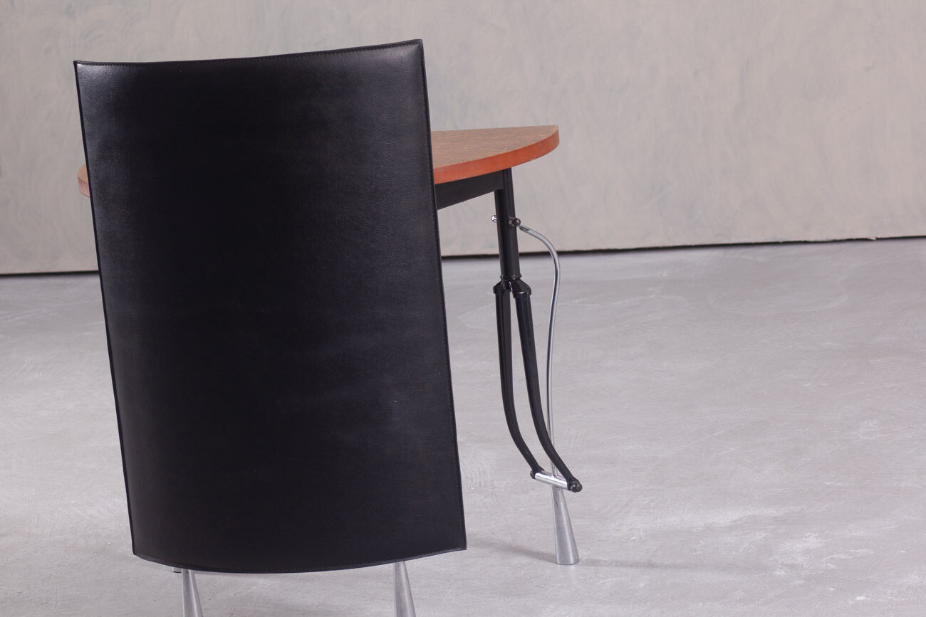 Postmodern small ‘La Vuelta’ desk by Perry King and Santiago Miranda for Akaba, Spain, 1980s