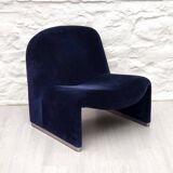 Alky Lounge Chair in Navy BlueCorduroy by Giancarlo Piretti for Anonima Castelli | Italian Space Age
