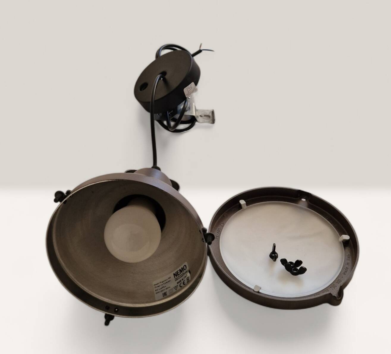 Suspension lamp Design Le Corbusier 1950 - New reissue Cassina