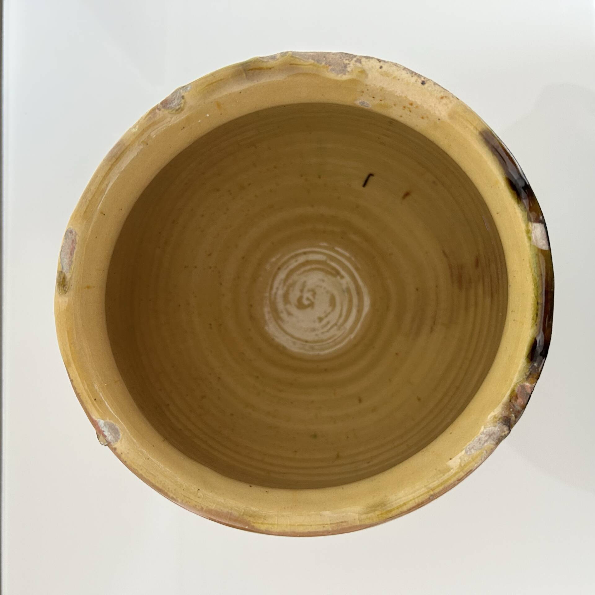 Old jar with brushstroke decoration