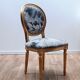 Paire de chaise médaillon par Moda Italia