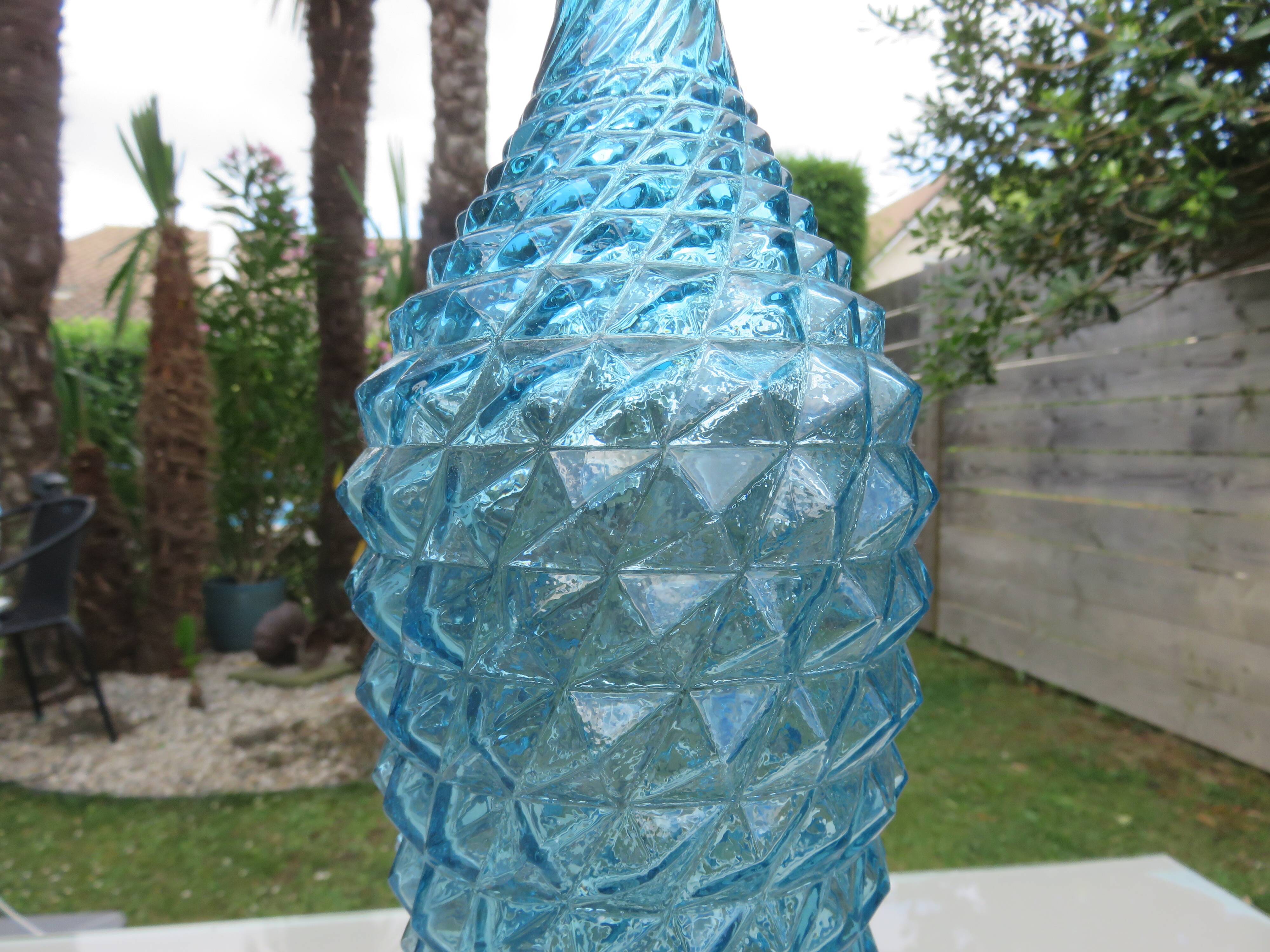 Large Empoli bottle, diamond point, Italy, 60s 70s