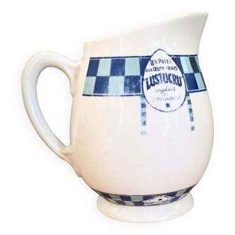 Carafe publicitaire "Lustucru"
