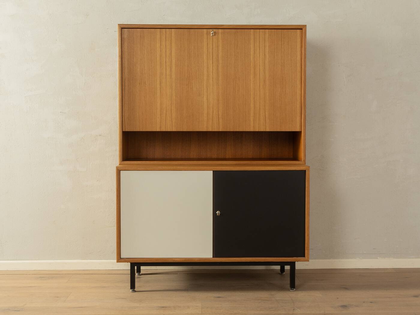 19602 Dresser, WK Möbel