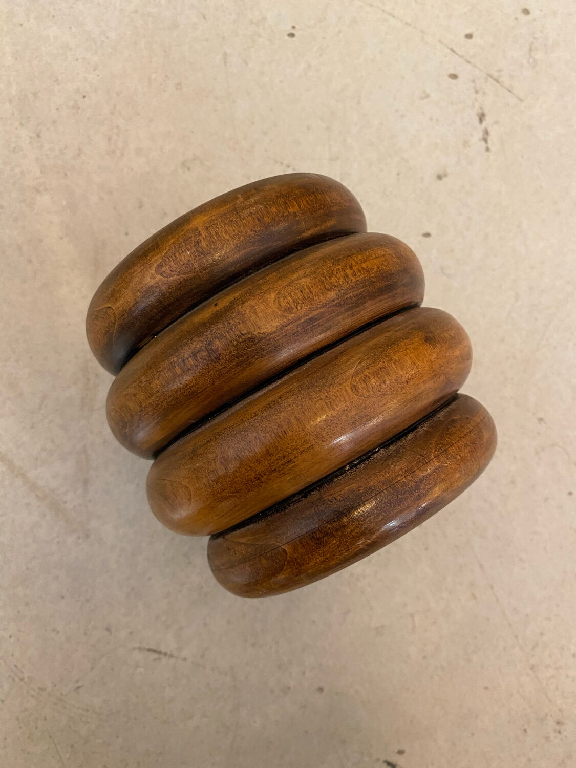 Vase en bois