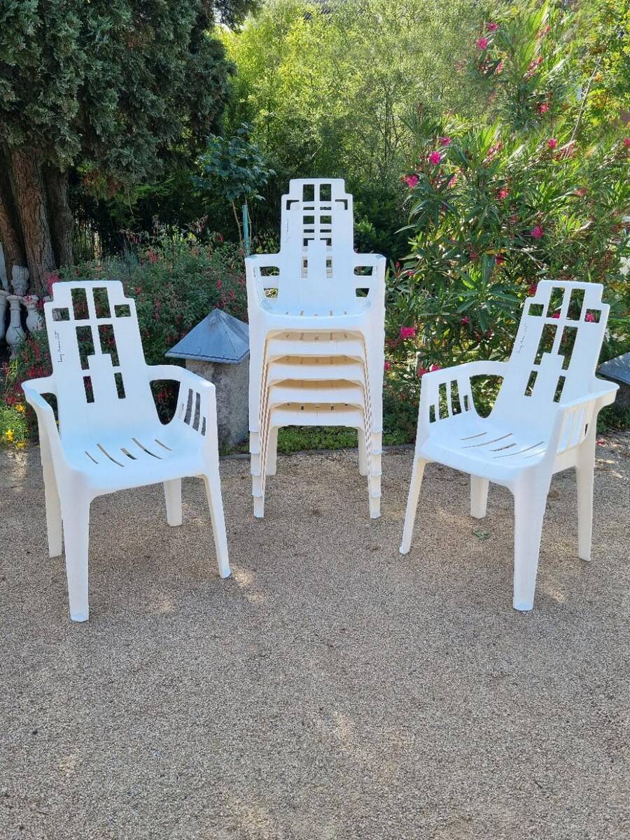 Stackable Plastic Boston Chair by Pierre Paulin for Henry Massonnet 1980s