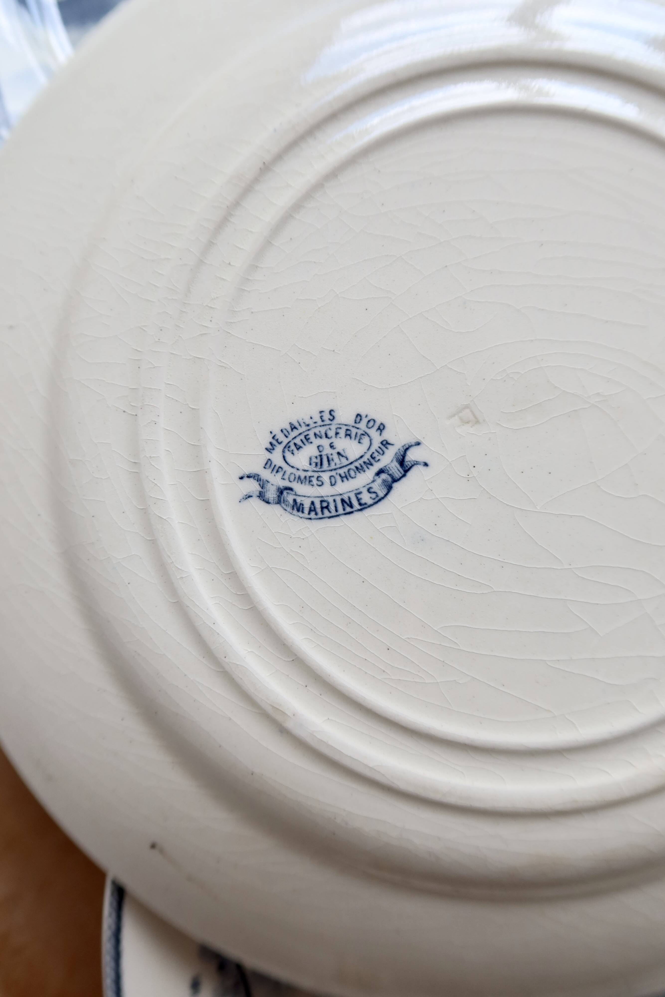 6 assiettes plates antiques Gien modèle Marines 1875