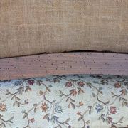 Moulded wooden bench with floral upholstery – Old-fashioned charm