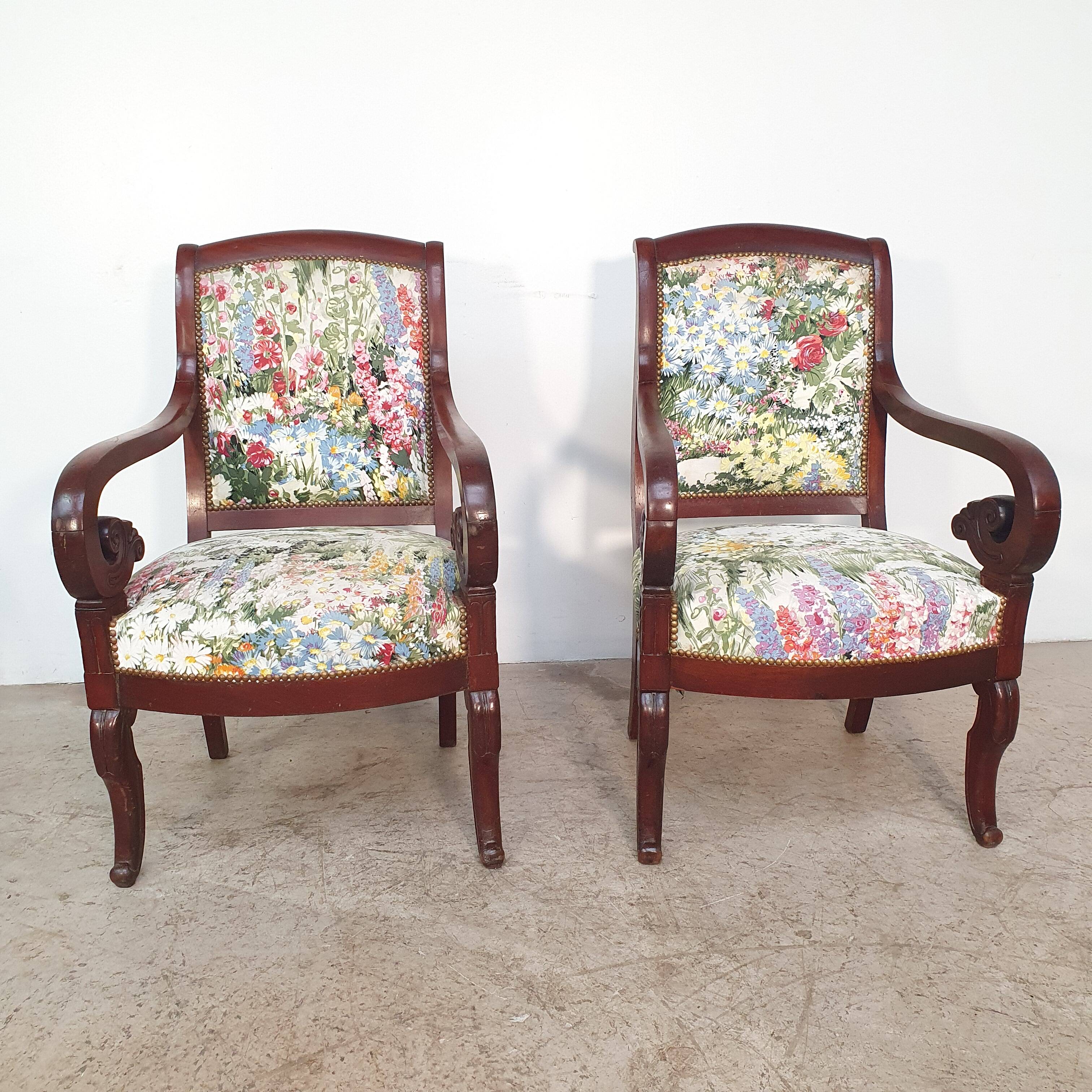 4 armchairs from the Restoration period (19th century)